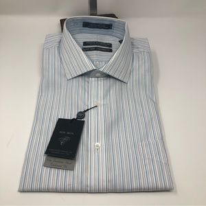 NWT Forsyth Of Canada Inc Men’s Dress Shirt - Size 18.5. 34-35 Sleeve